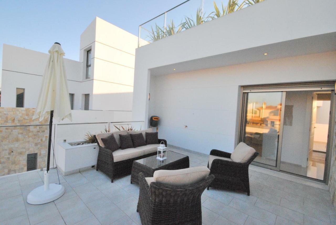 Luxury Villa4You Los Alcazares Exterior photo